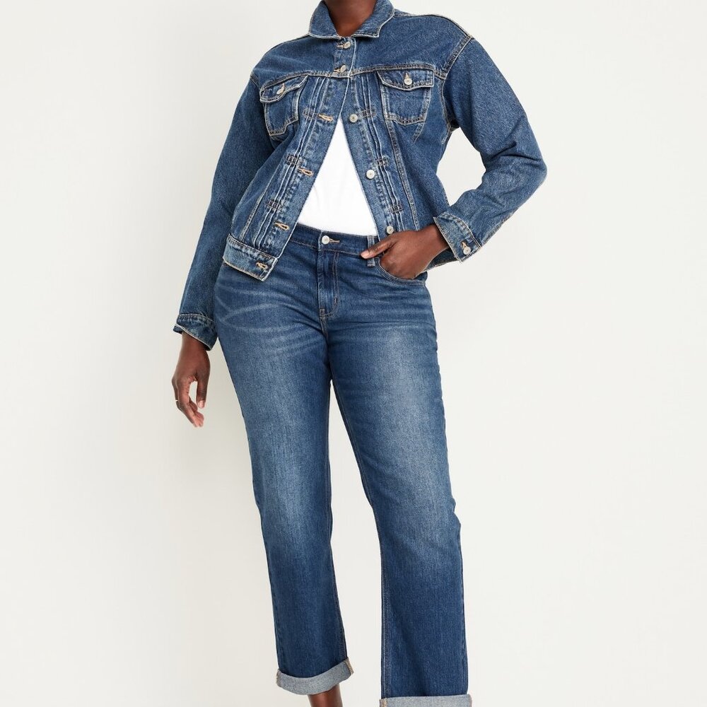 OLD NAVY mid rise wow boyfriend jeans in aster (sz12)